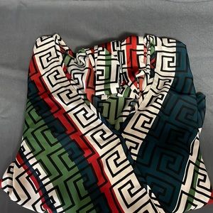 Fashion Nova Blouse Size L in women’s